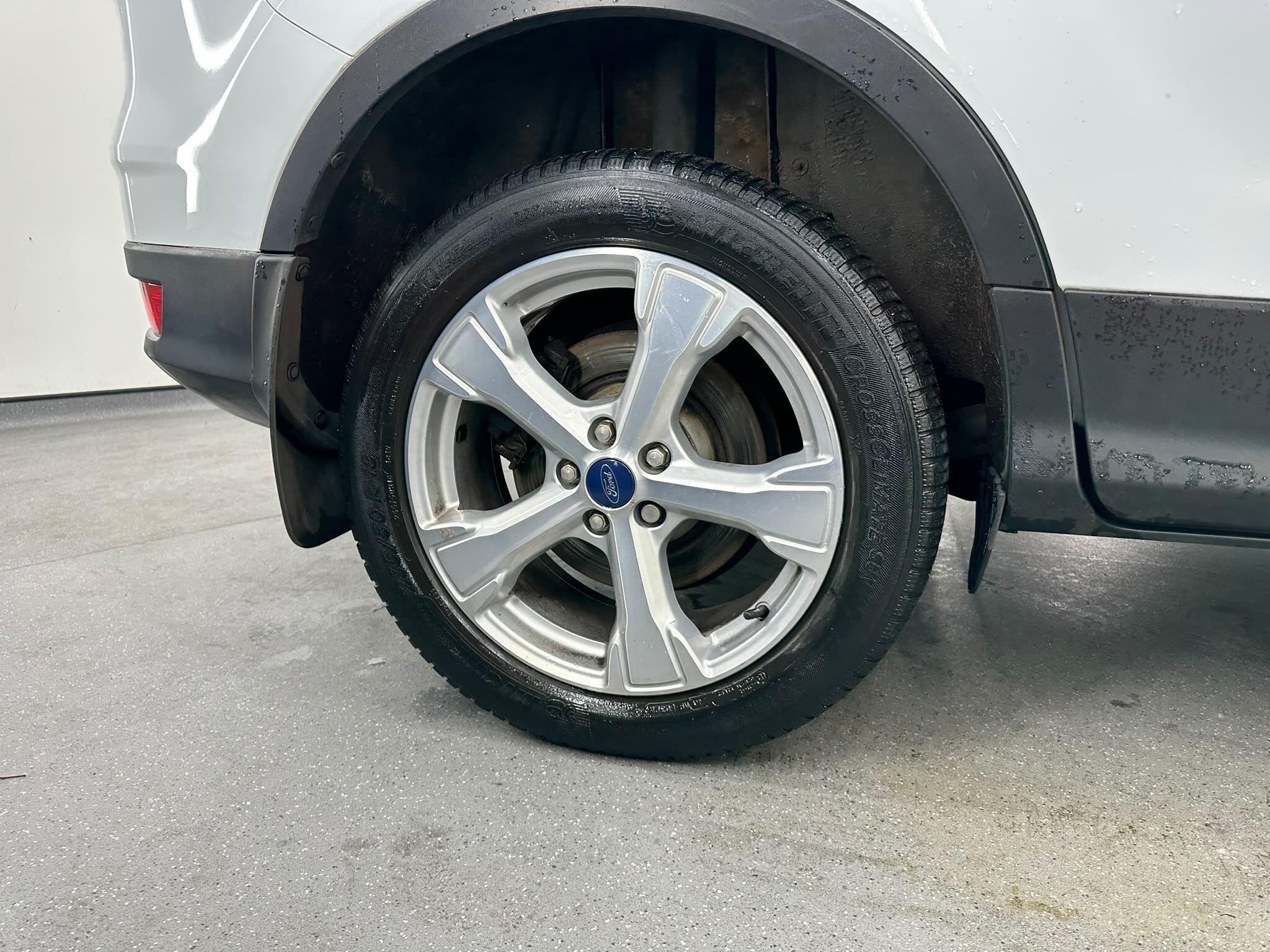 Ford Kuga view 17