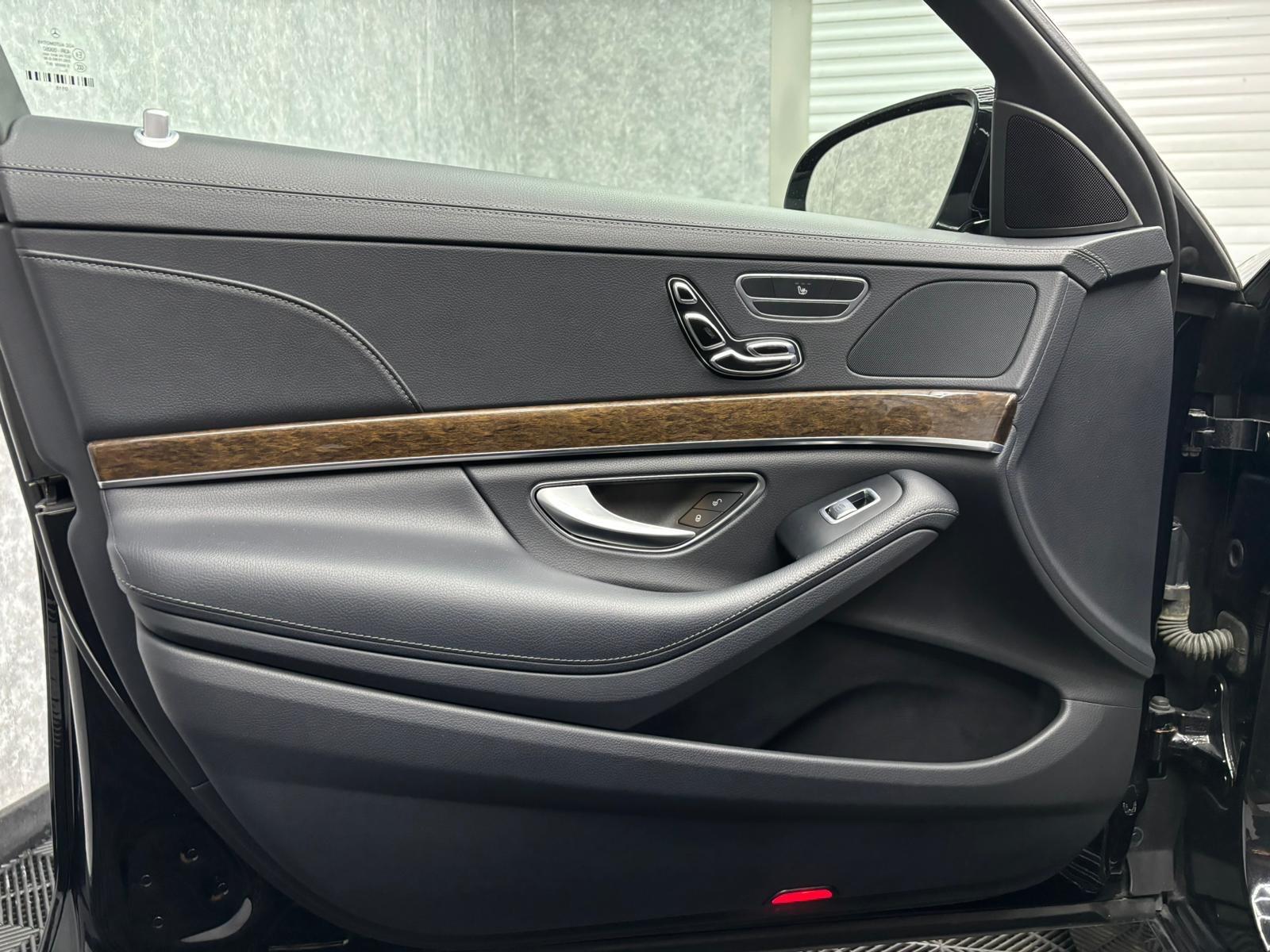 Mercedes-Benz S Class view 21