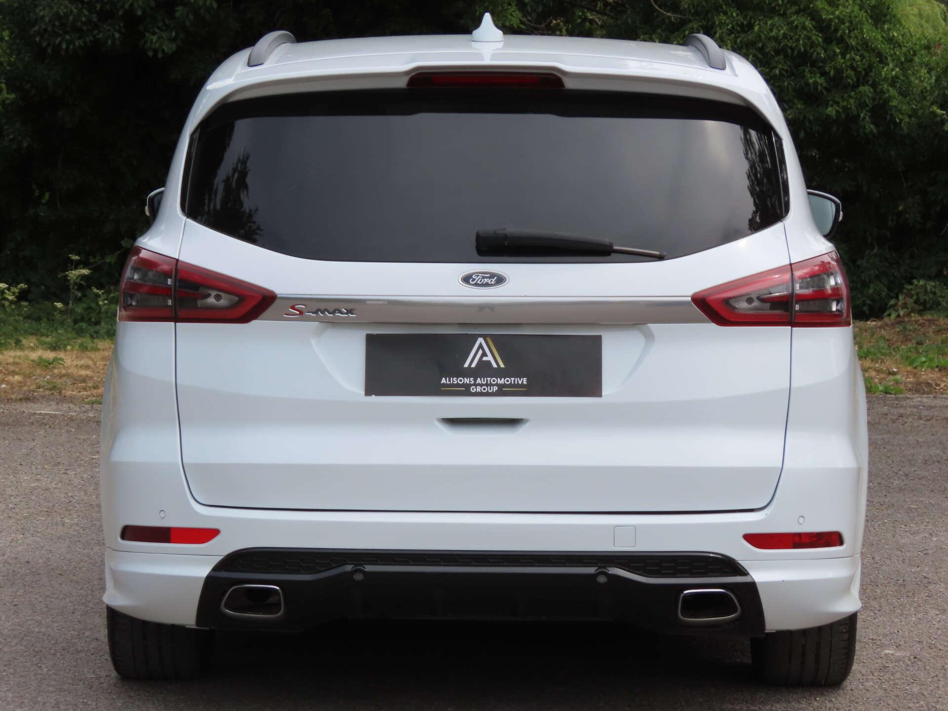 Ford S-Max view 5