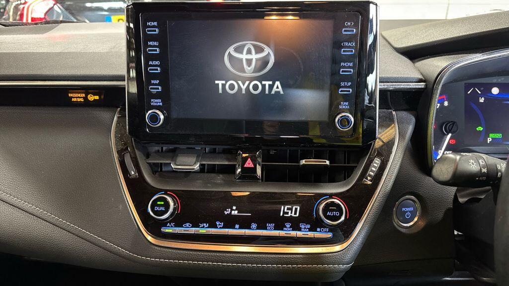 Toyota Corolla view 12