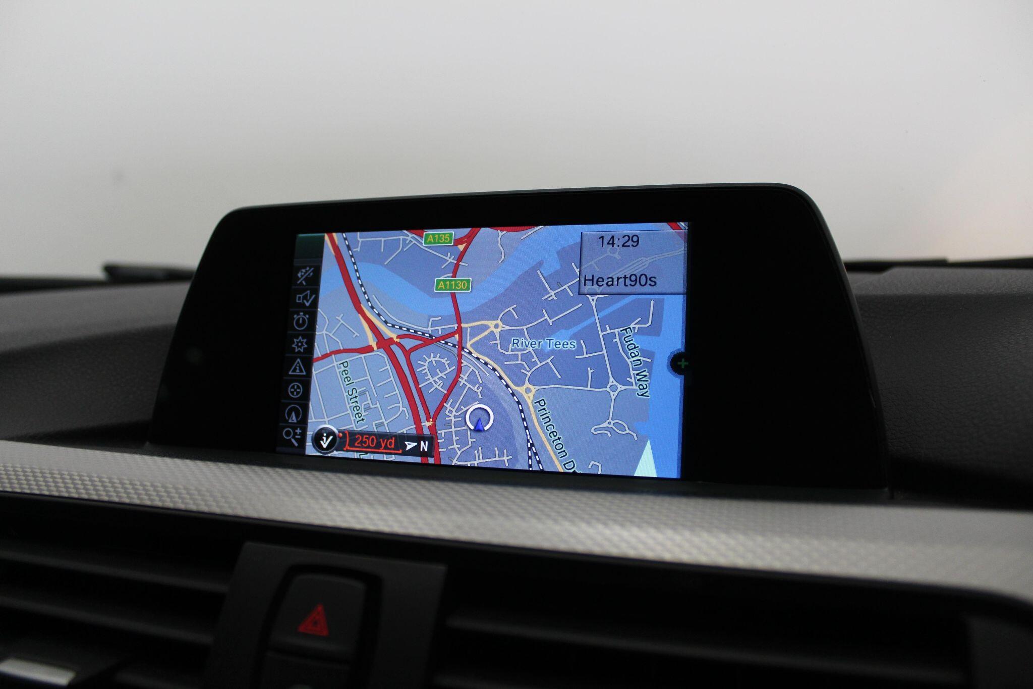 BMW 3 Series view 37