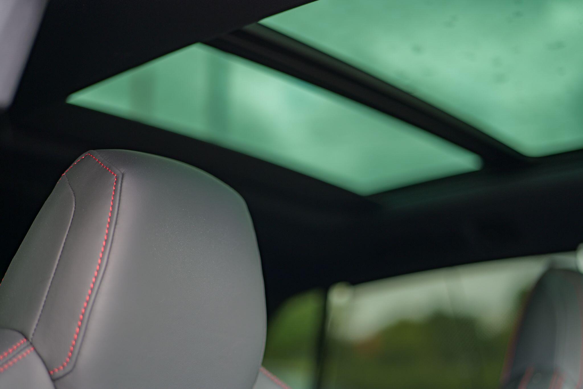 Audi RSQ8 view 16