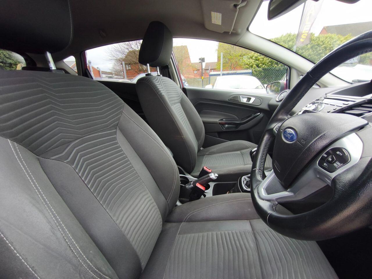 Ford Fiesta view 11