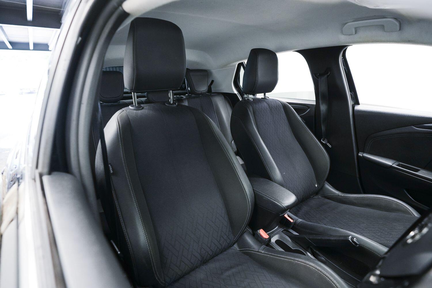 Vauxhall Corsa view 11