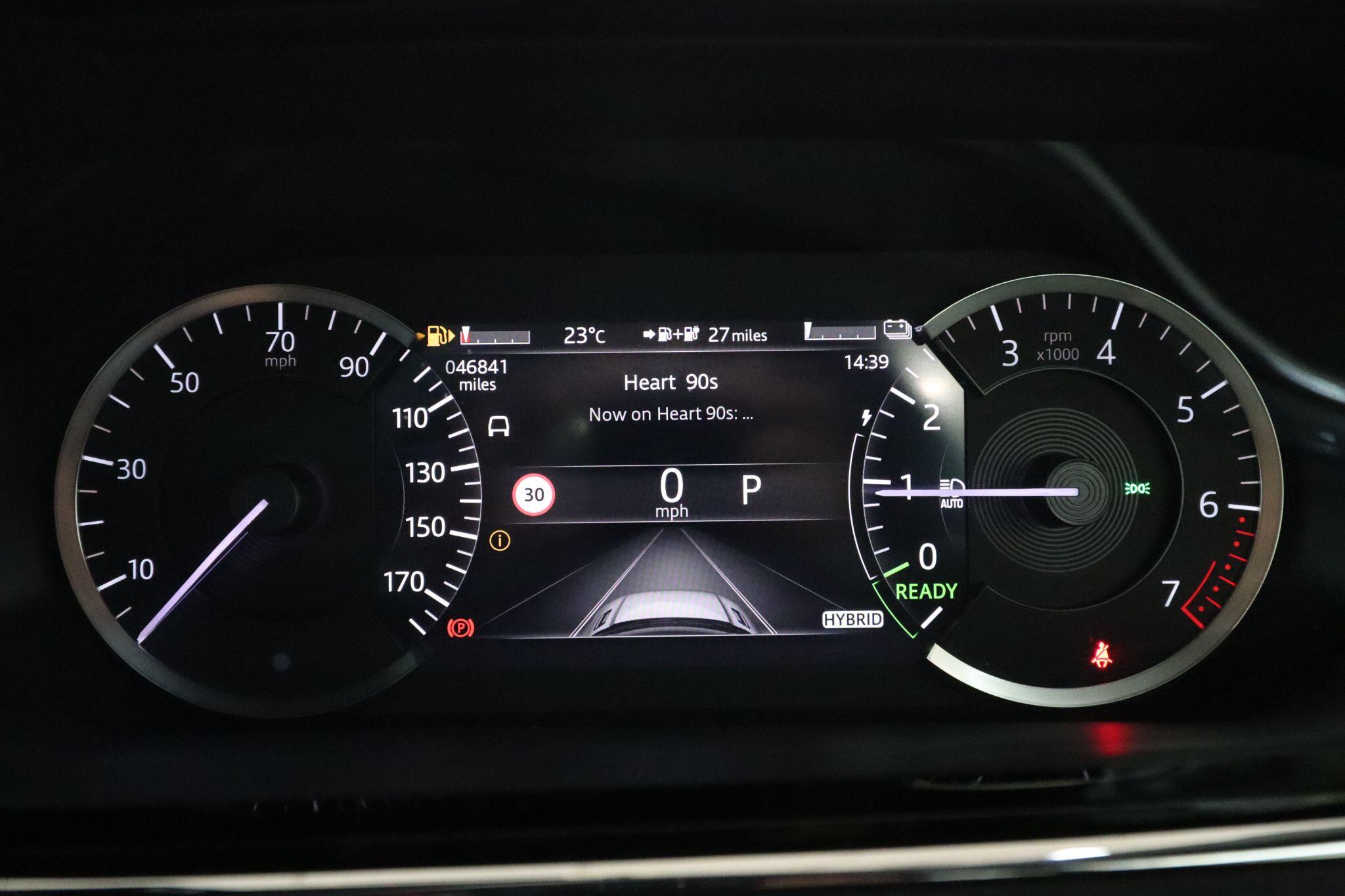 Land Rover Range Rover Evoque view 37