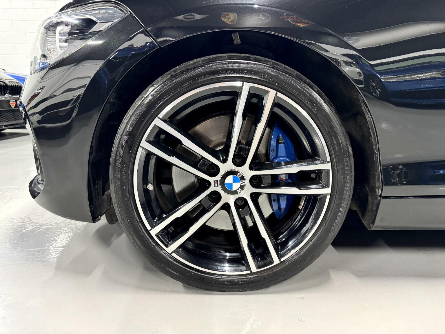 BMW 1 Series view 3