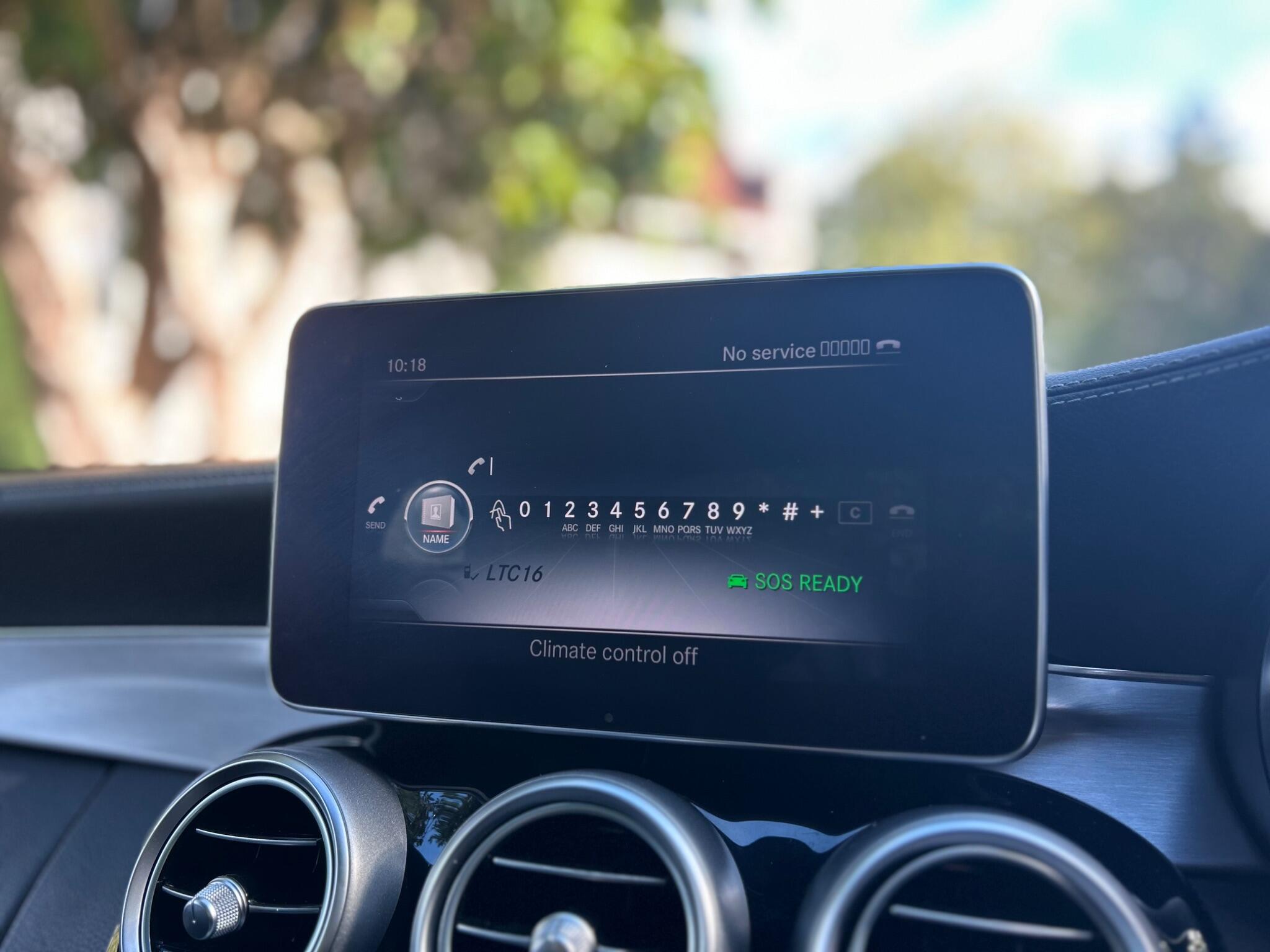 Mercedes-Benz C-Class view 30