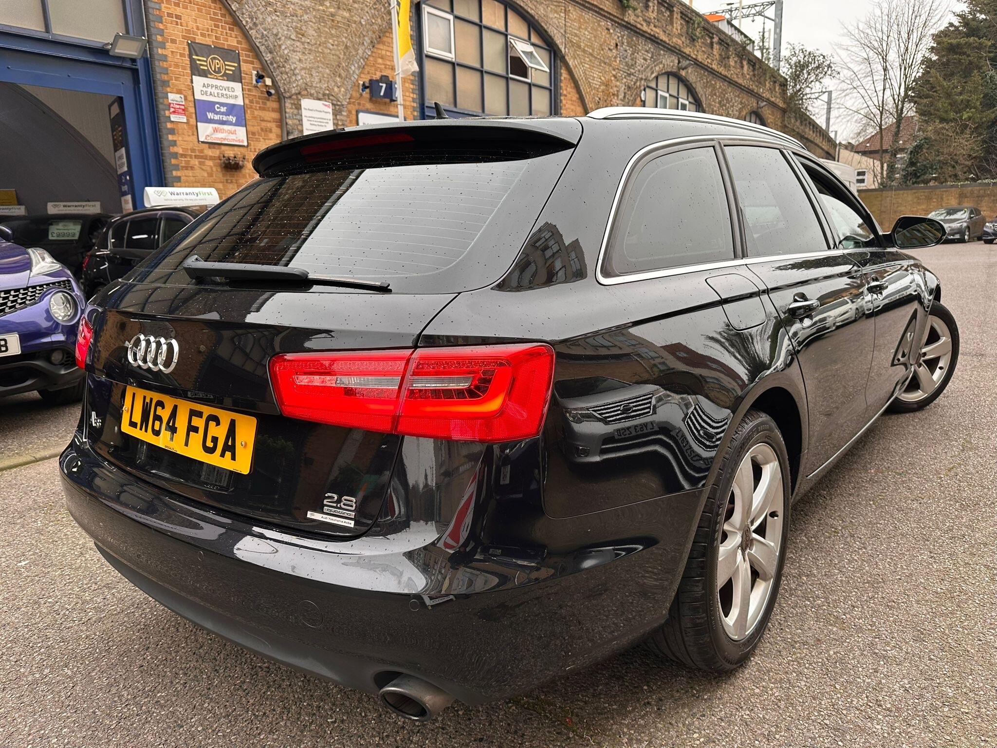 Audi A6 Avant view 11