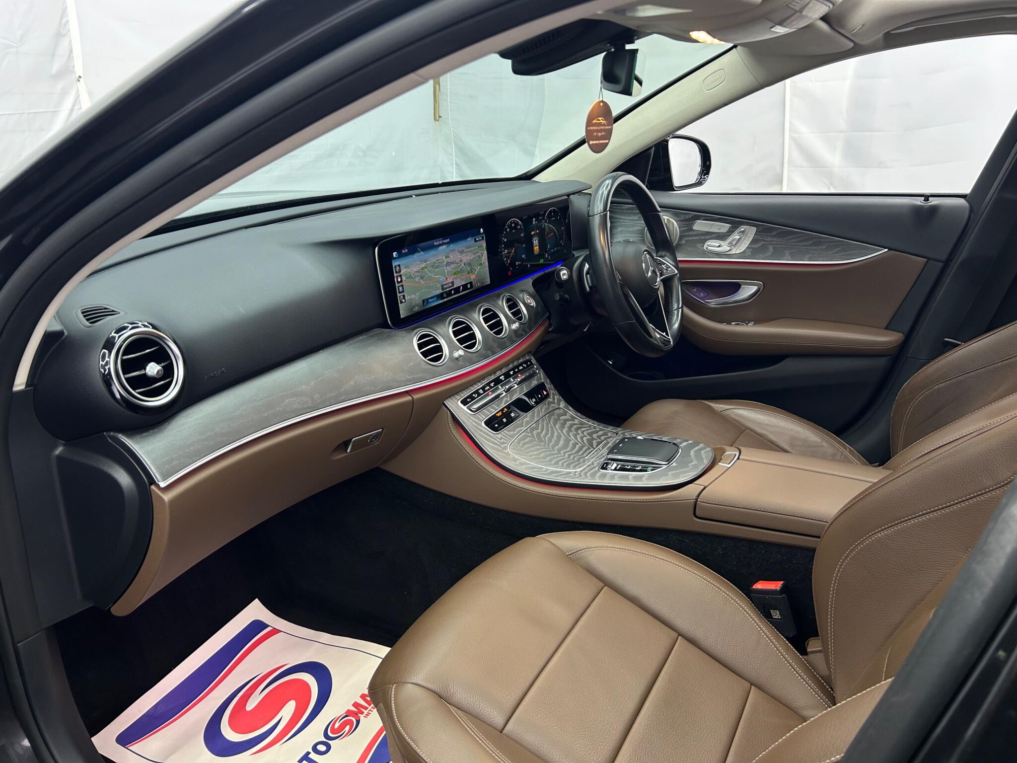Mercedes-Benz E Class view 16