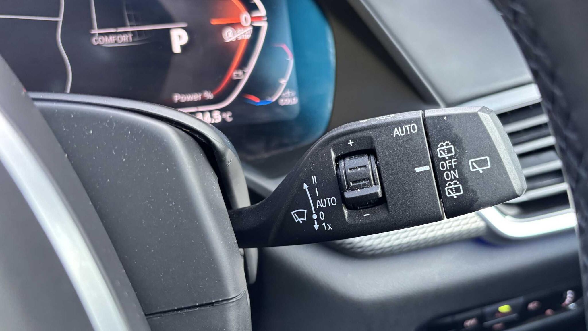BMW X5 view 29