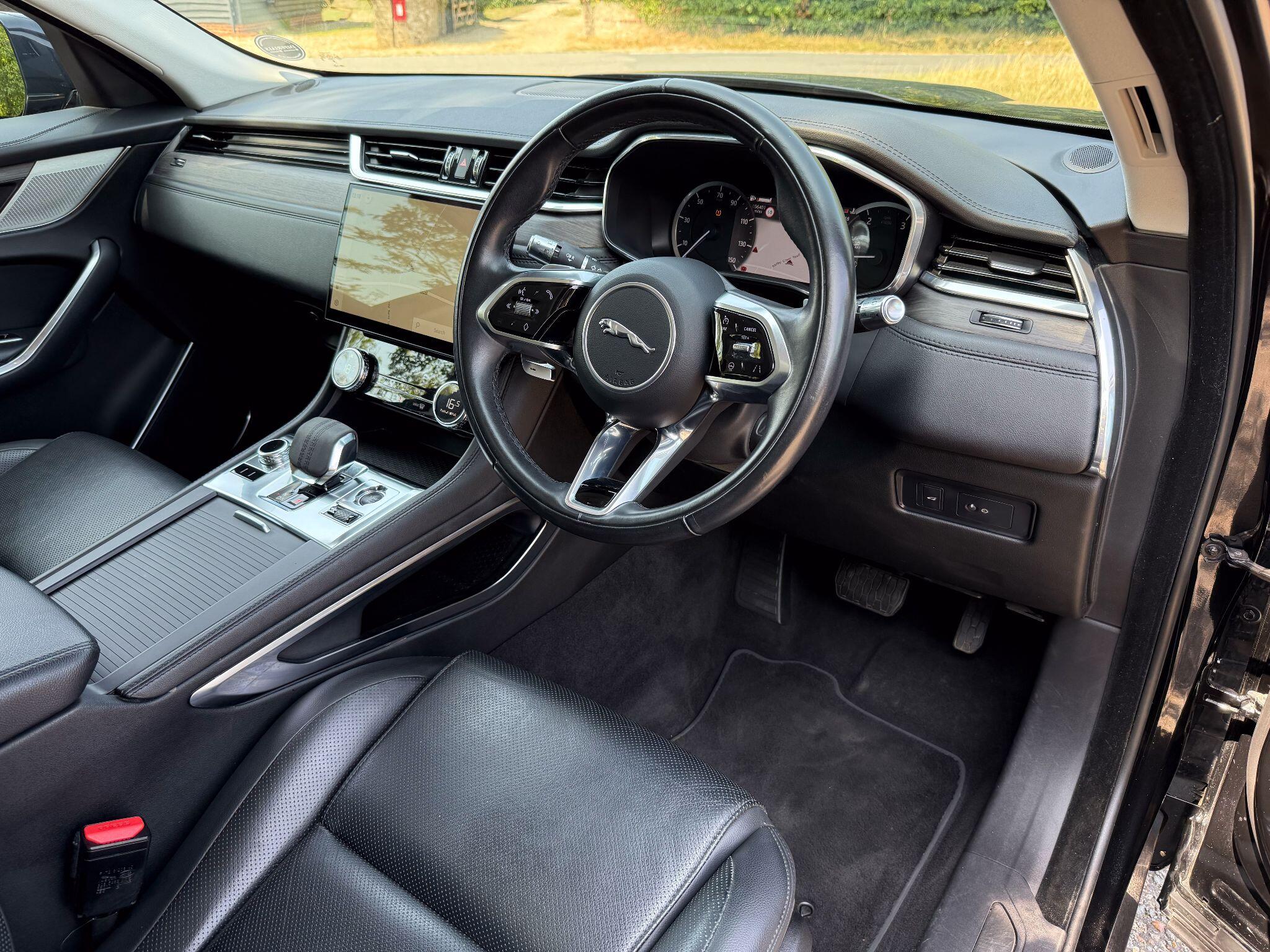 Jaguar F-Pace view 13