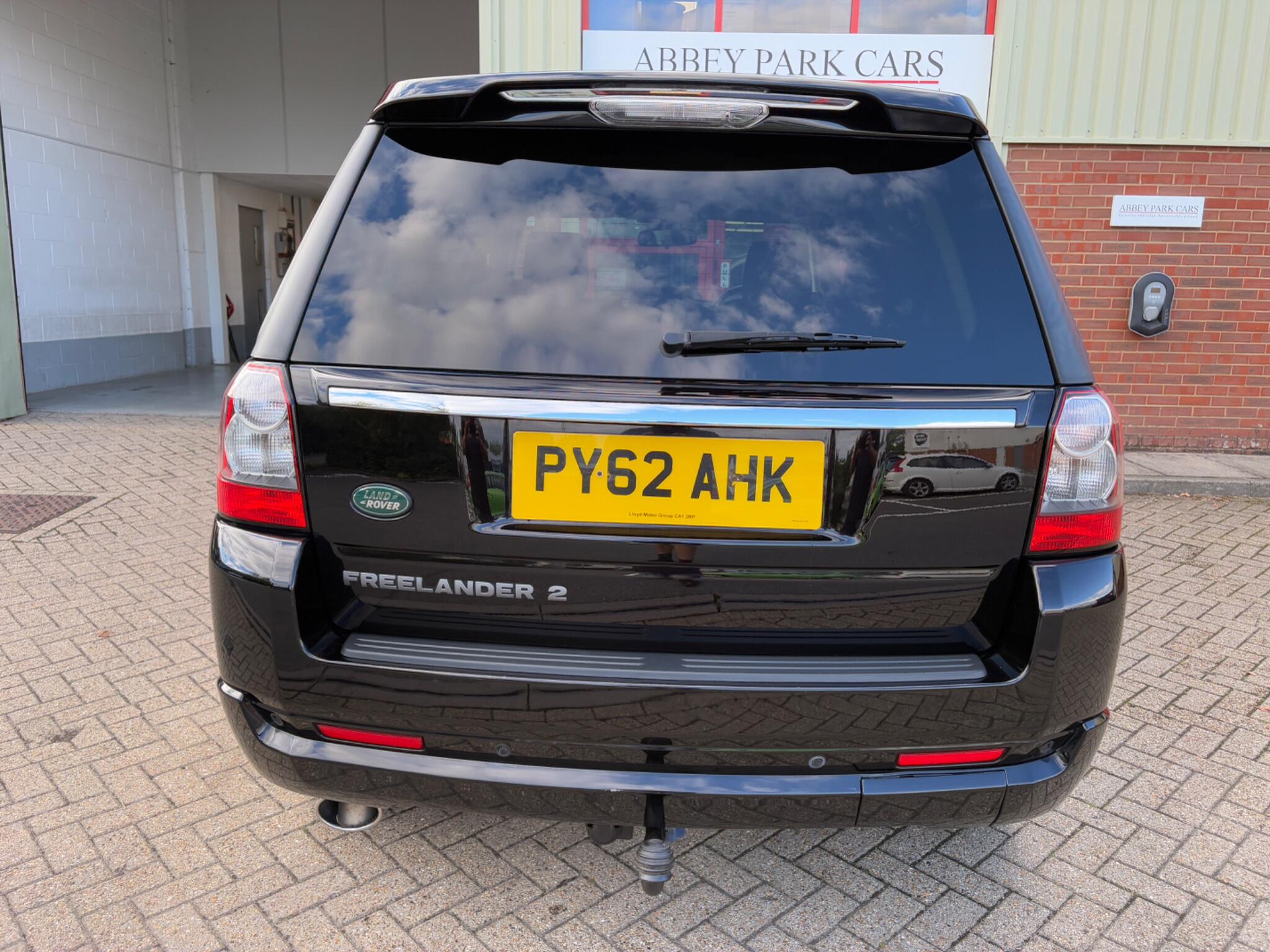 Land Rover Freelander view 4