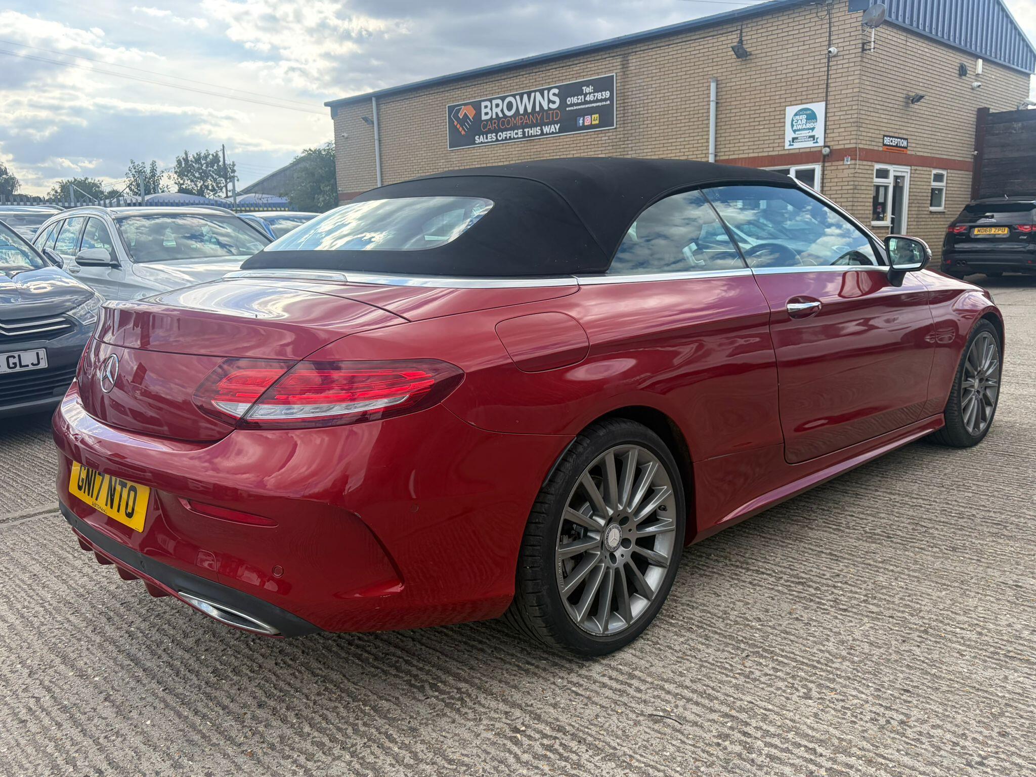 Mercedes-Benz C-Class view 3