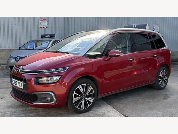 Red 2017 Citroen Grand C4 Picasso MPV Front-wheel drive Manual