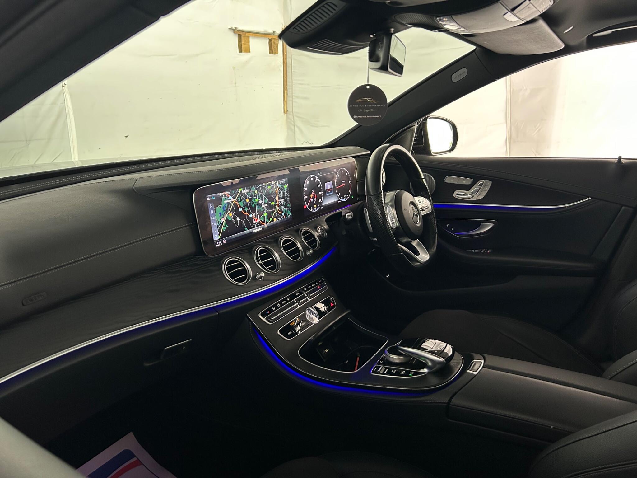 Mercedes-Benz E Class view 18