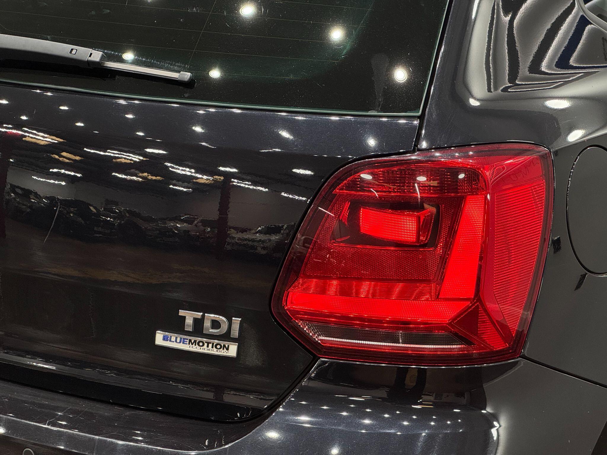 Volkswagen Polo view 22