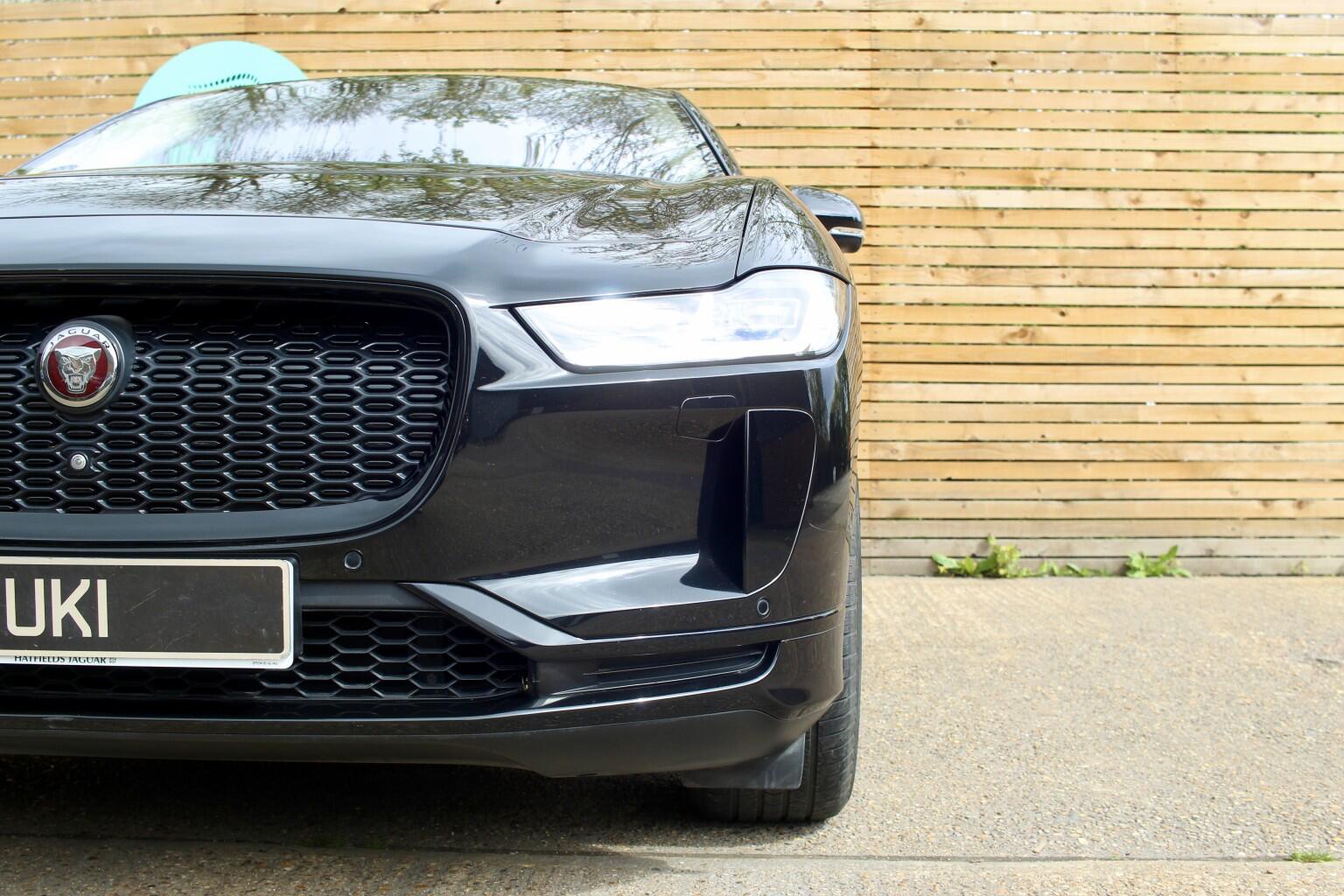 Jaguar I-Pace view 48