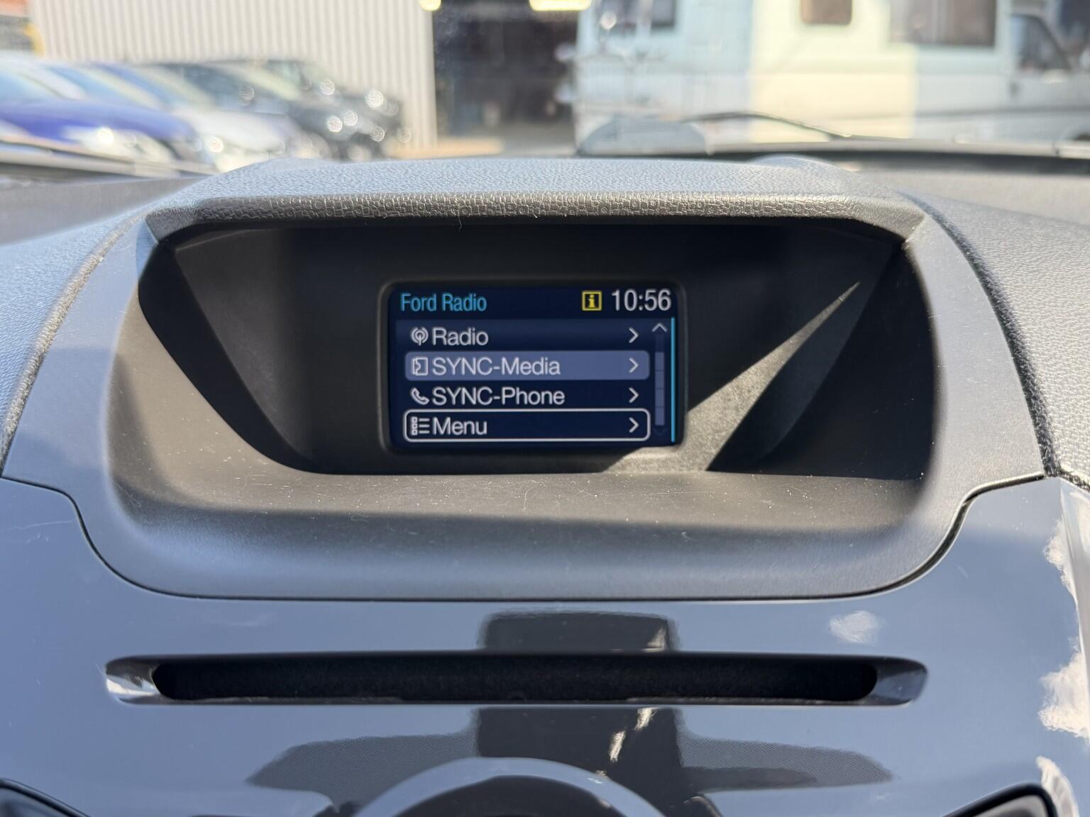 Ford Ecosport view 40