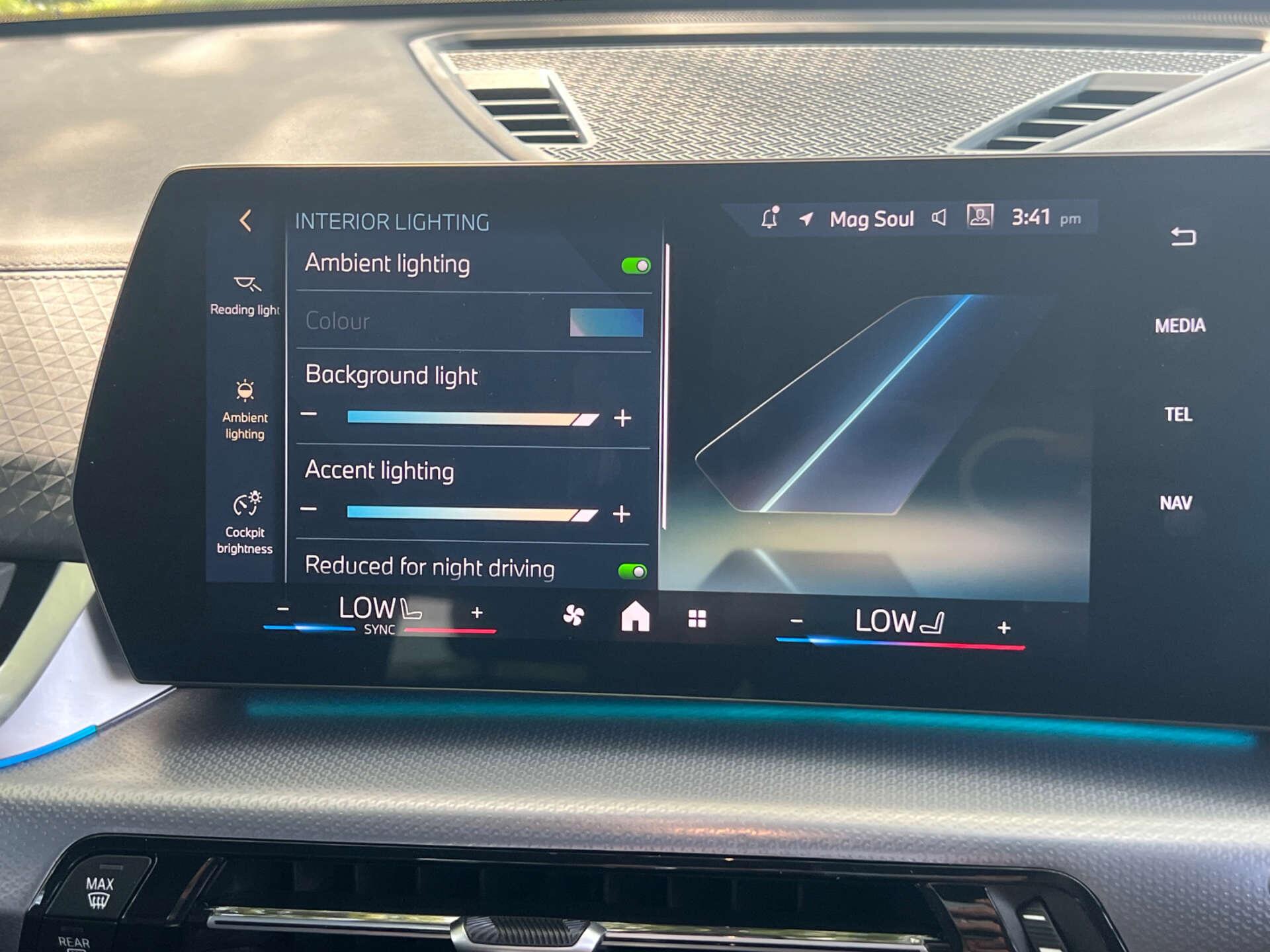 BMW Ix2 view 56