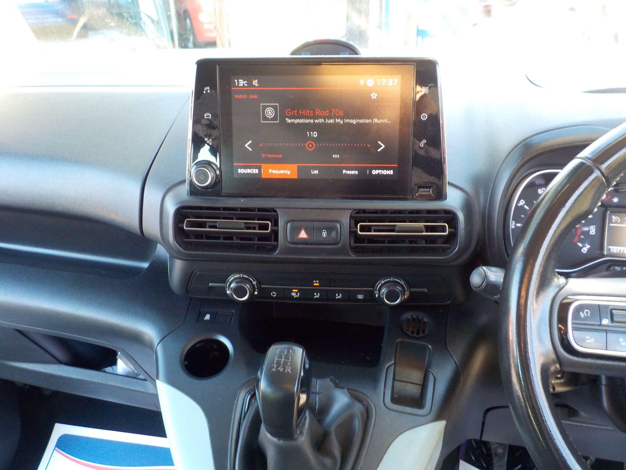 Citroen Berlingo 1.5 BlueHDi Feel XL MPV Euro 6 5dr