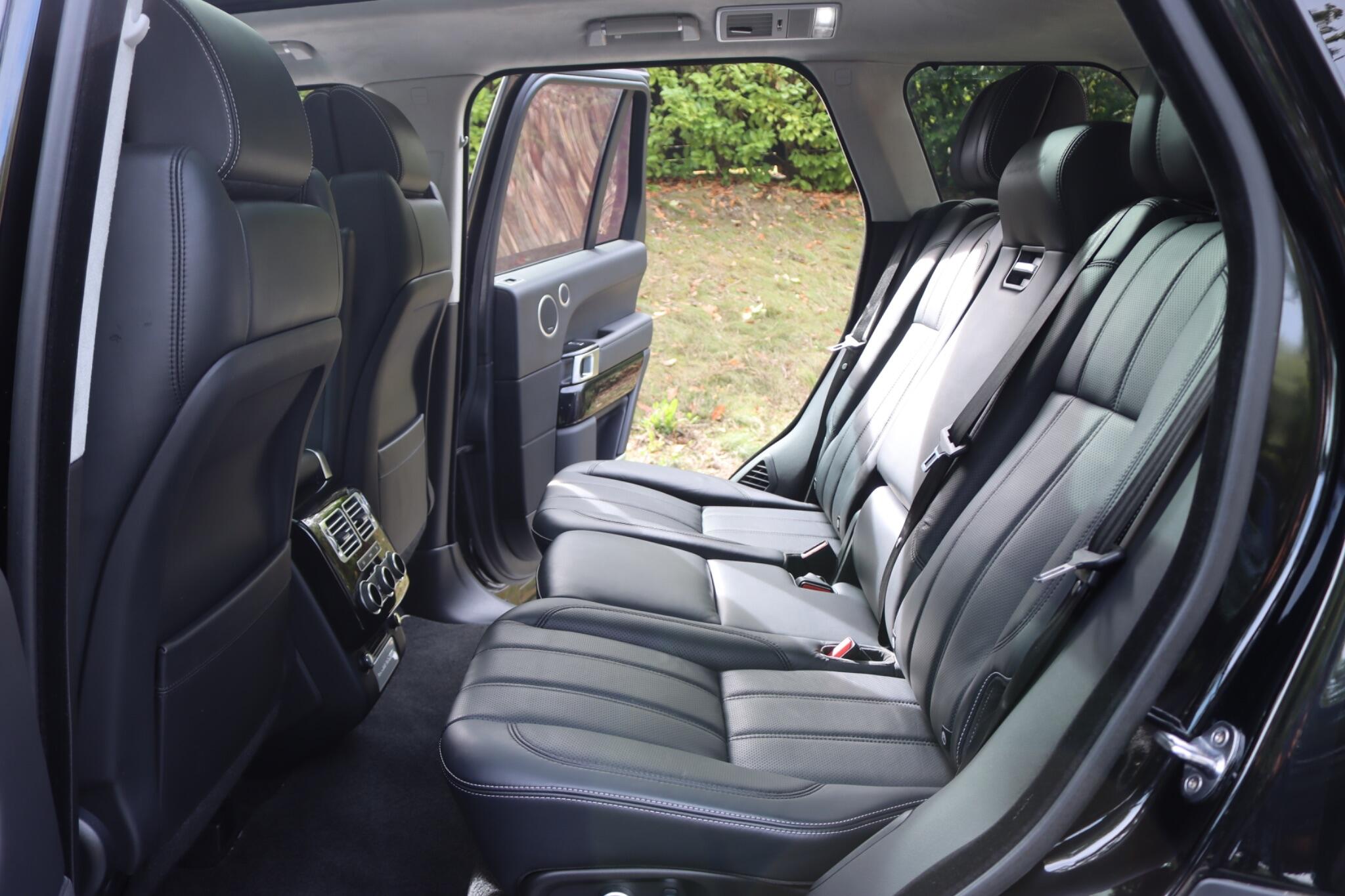 Land Rover Range Rover view 5