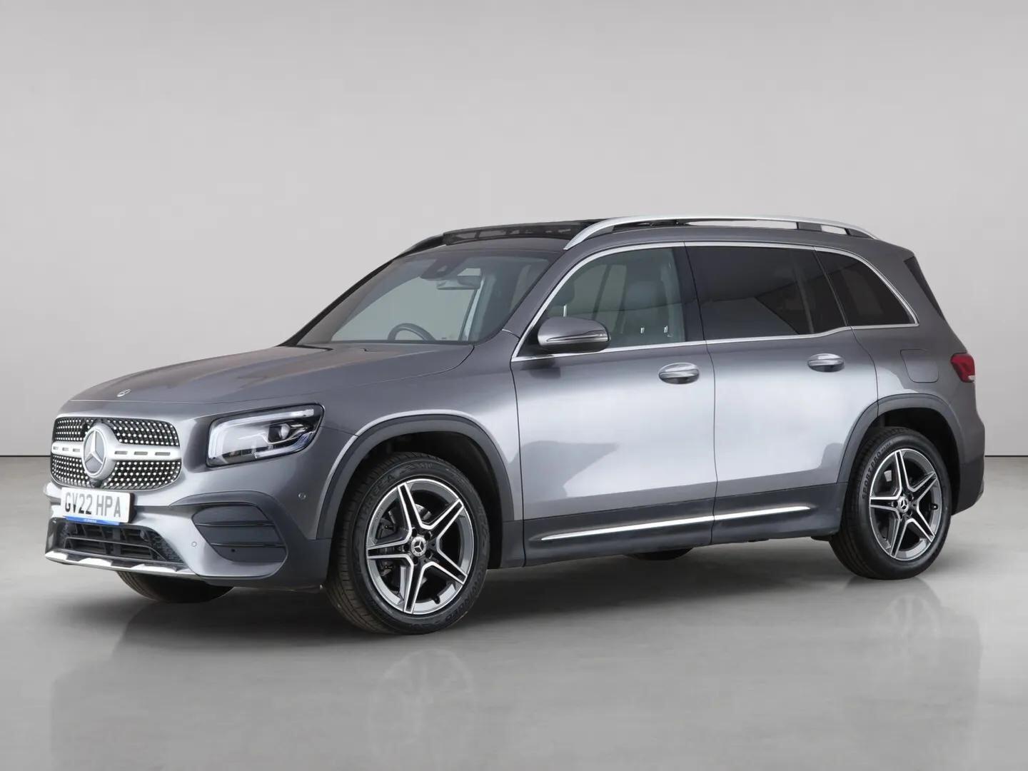 Mercedes-Benz GLB view 2