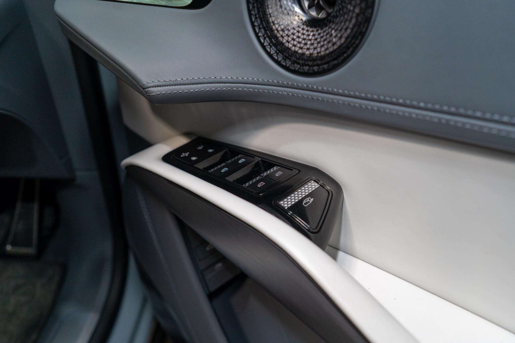 Lotus Eletre view 41