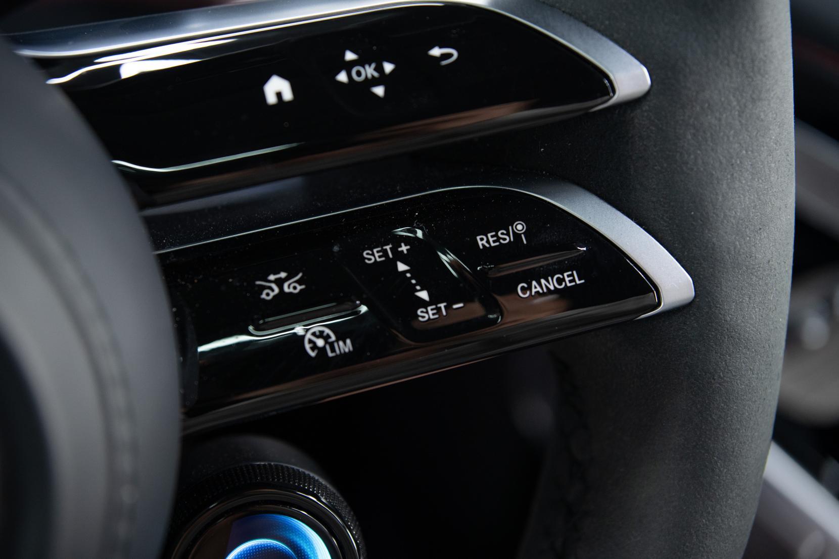 Mercedes-Benz G Class view 18
