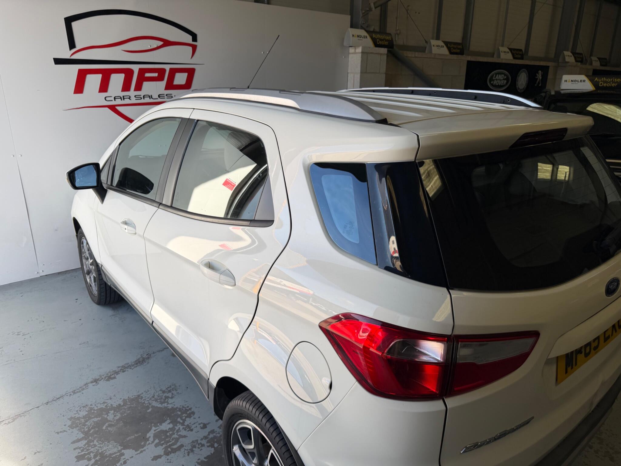 Ford Ecosport view 54