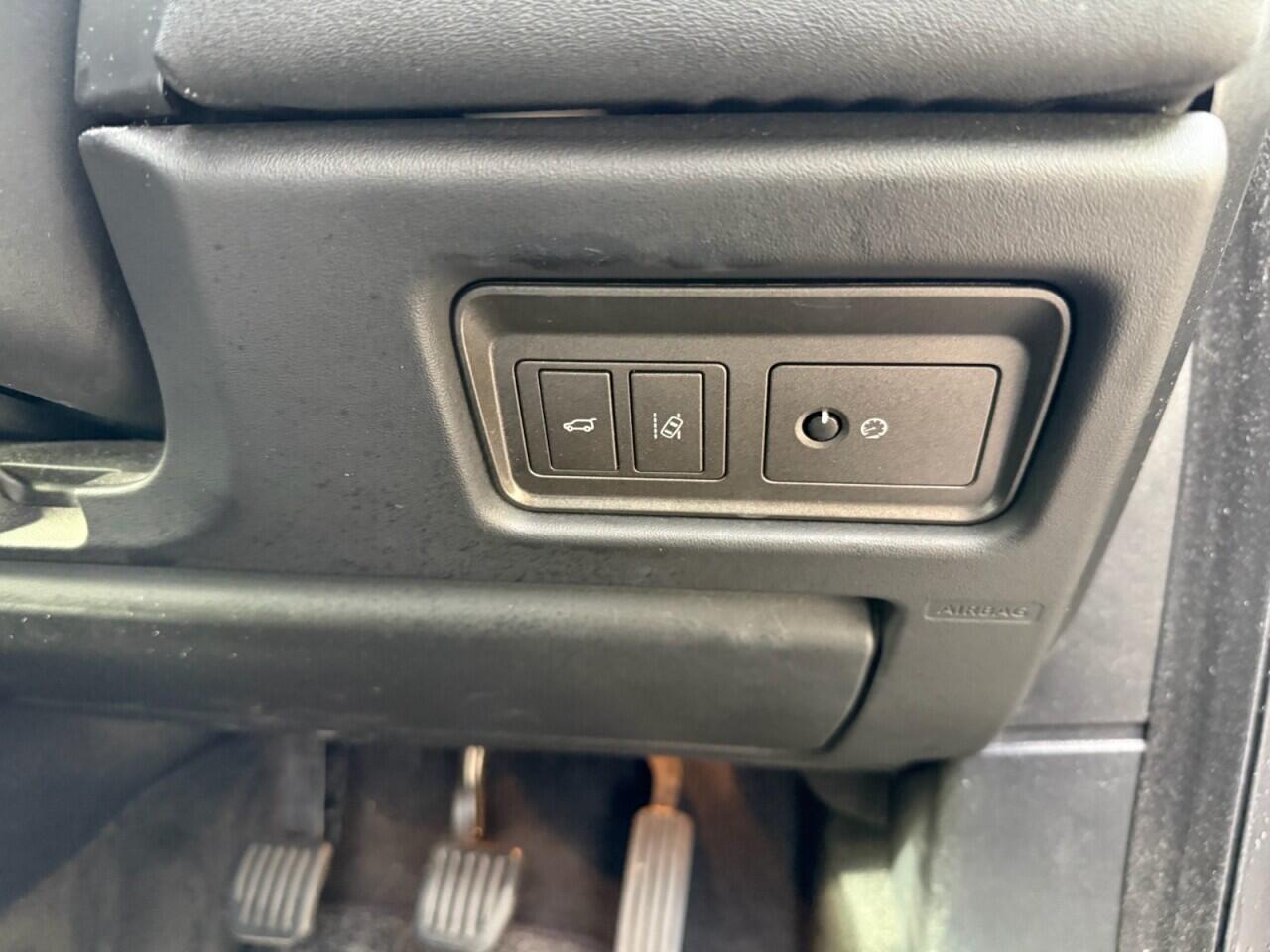Land Rover Range Rover Evoque view 13