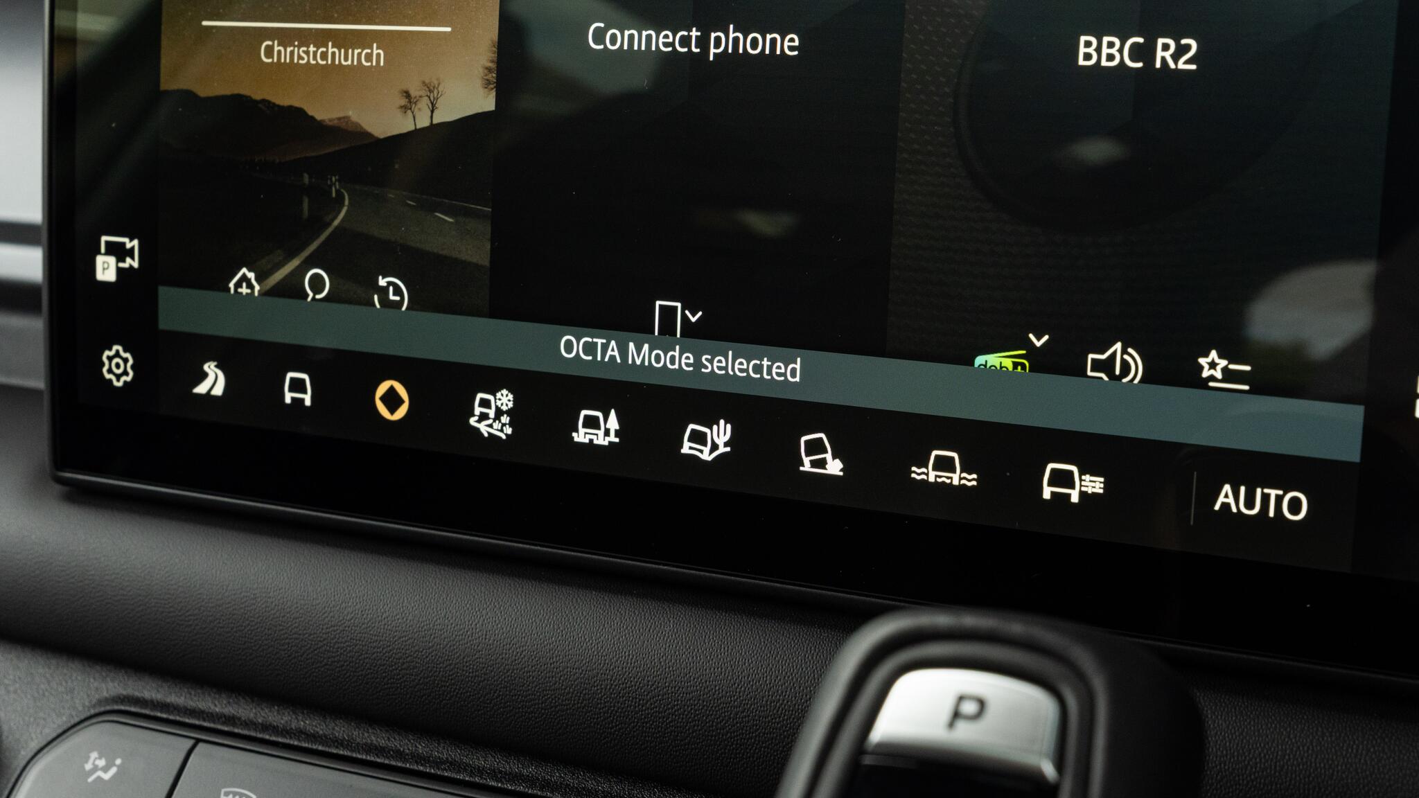 Land Rover Defender view 58