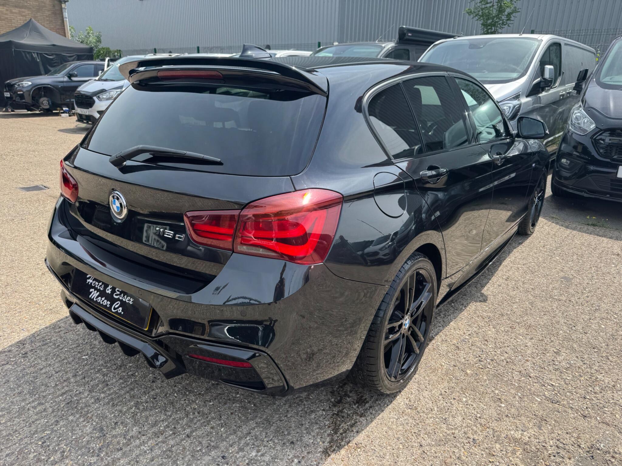 BMW 1 Series view 15