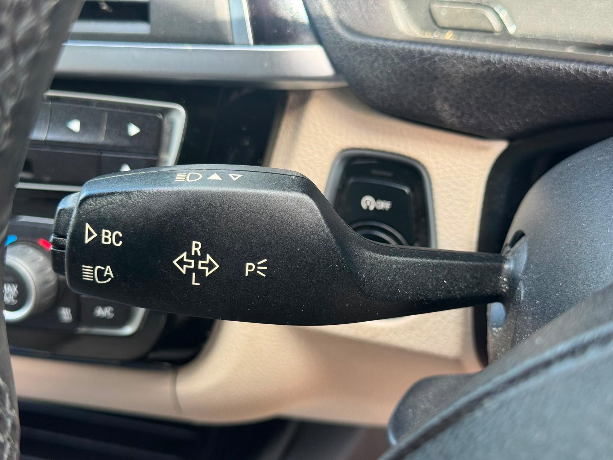 BMW 3 Series view 41