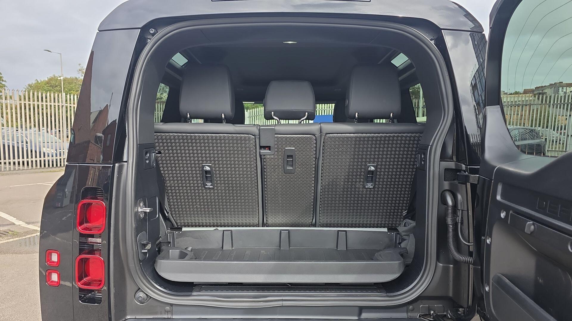 Land Rover Defender view 10