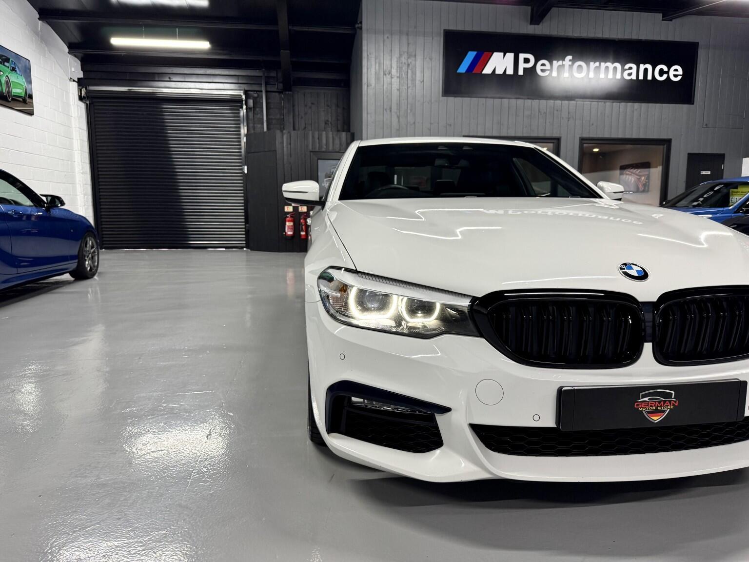 BMW 5 Series view 30