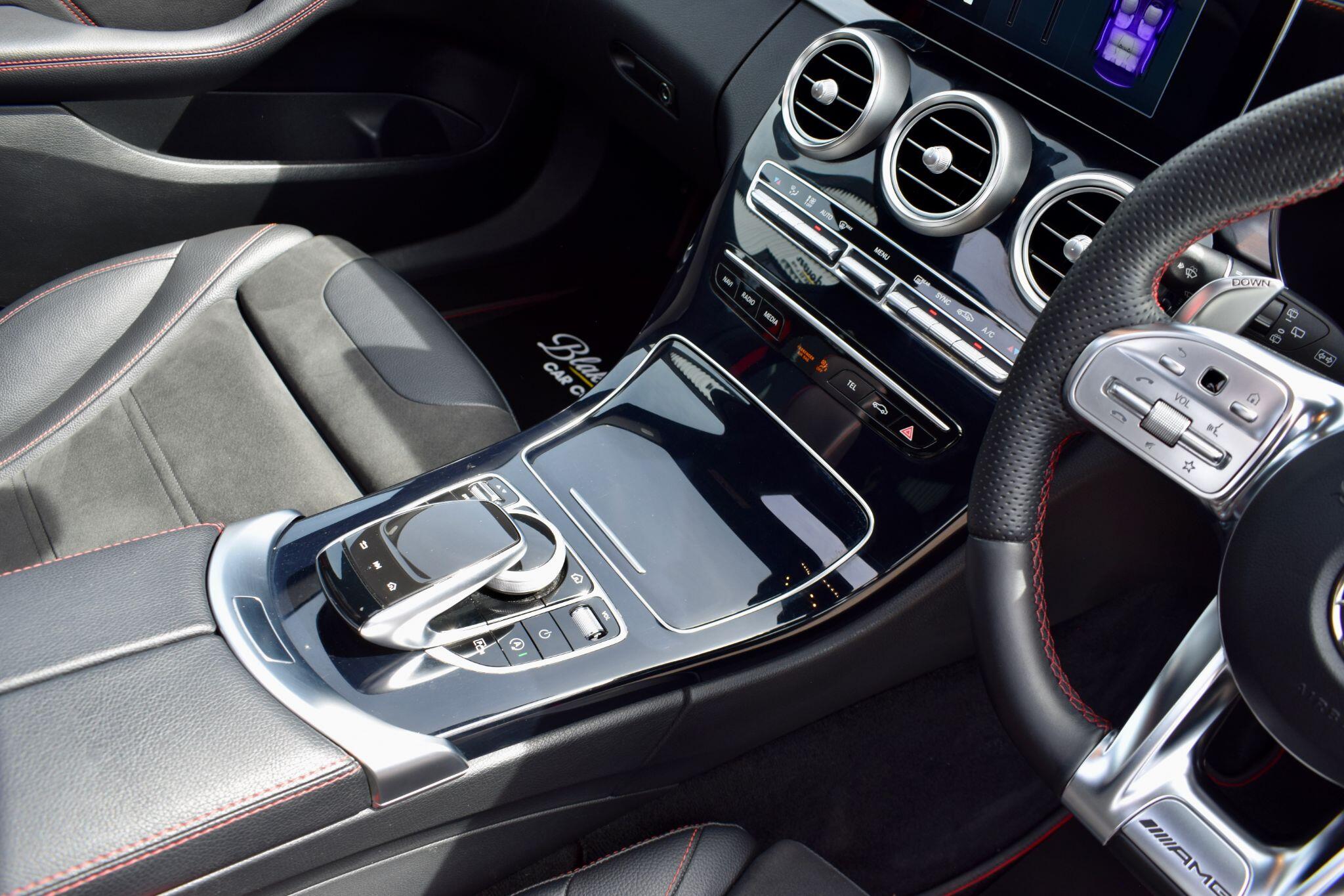 Mercedes-Benz C-Class view 12