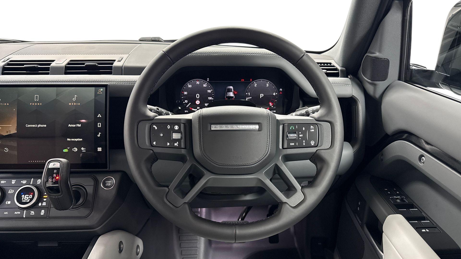 Land Rover Defender view 15