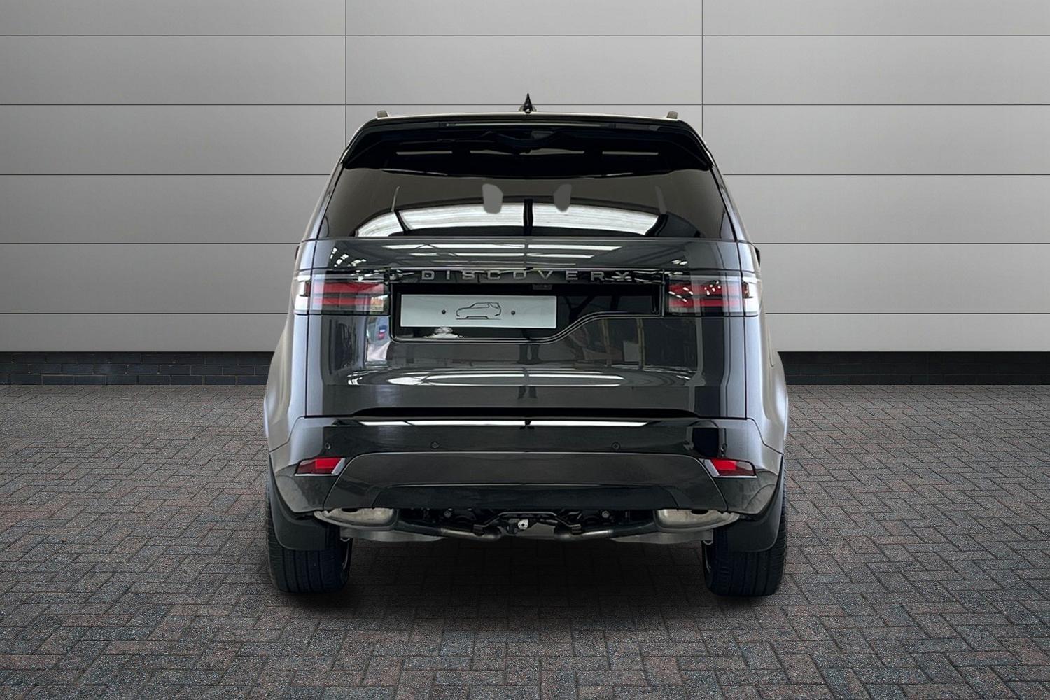 Land Rover Discovery view 6
