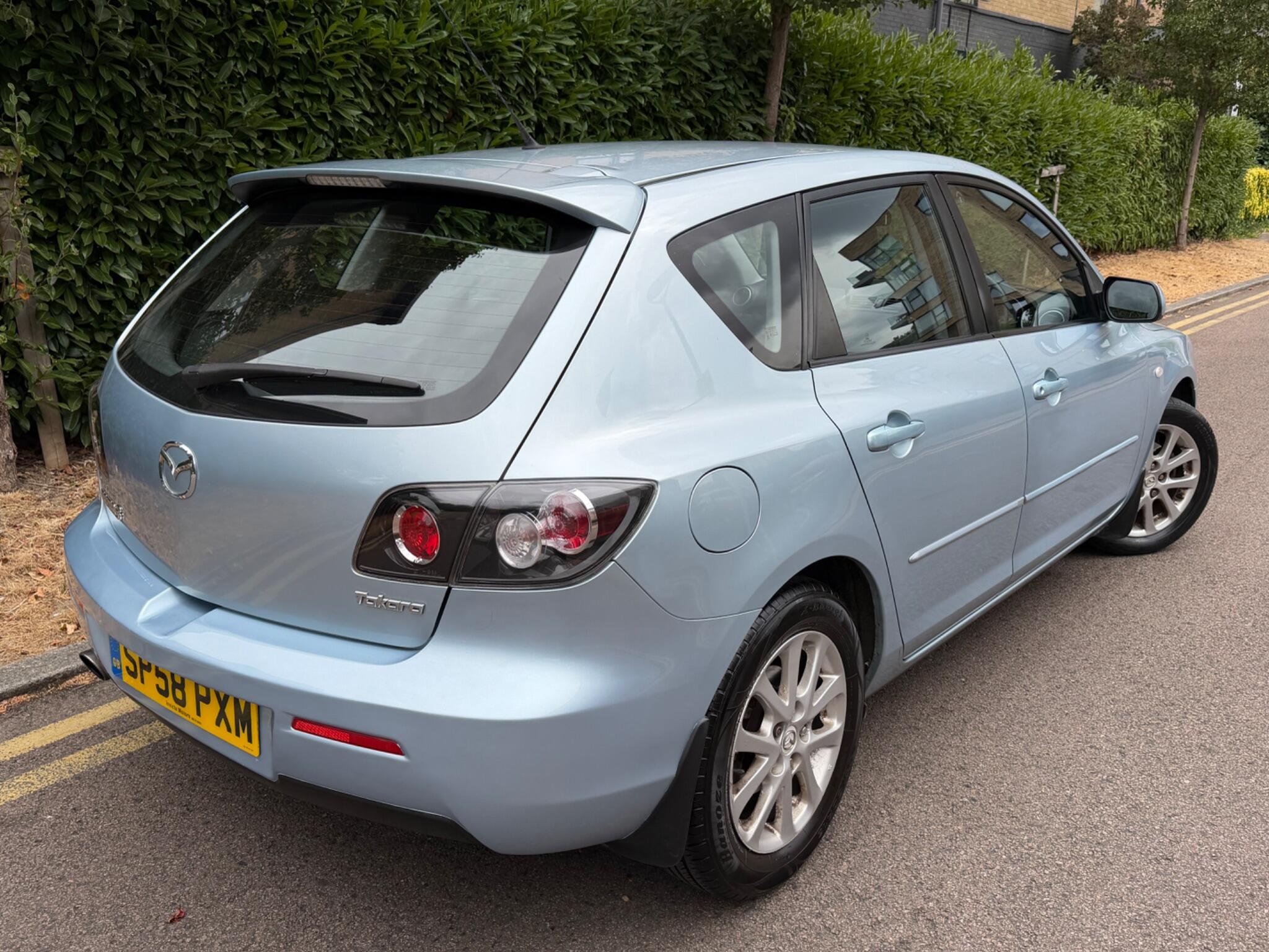 Mazda Mazda3 view 2