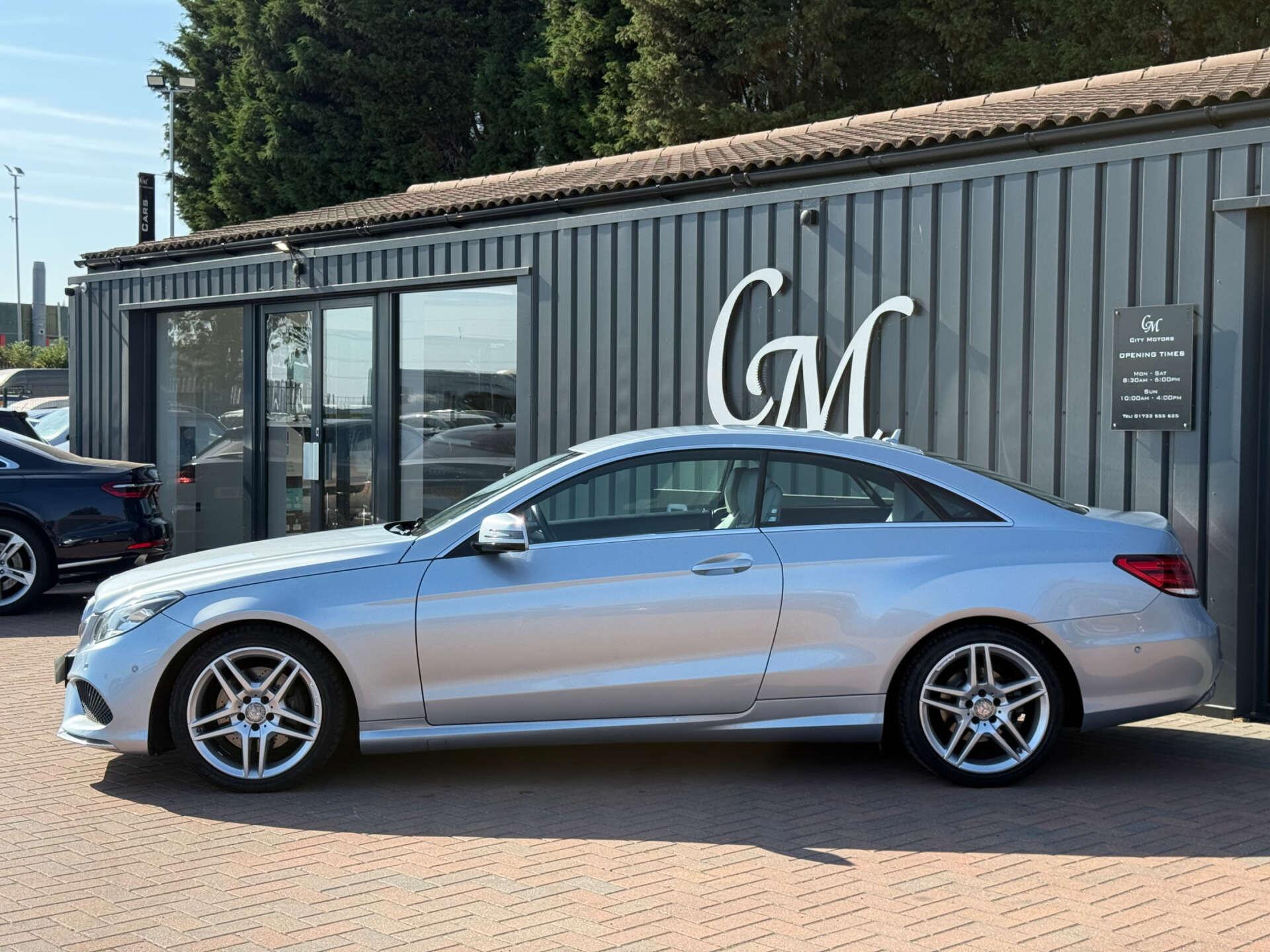 Mercedes-Benz E-Class view 10
