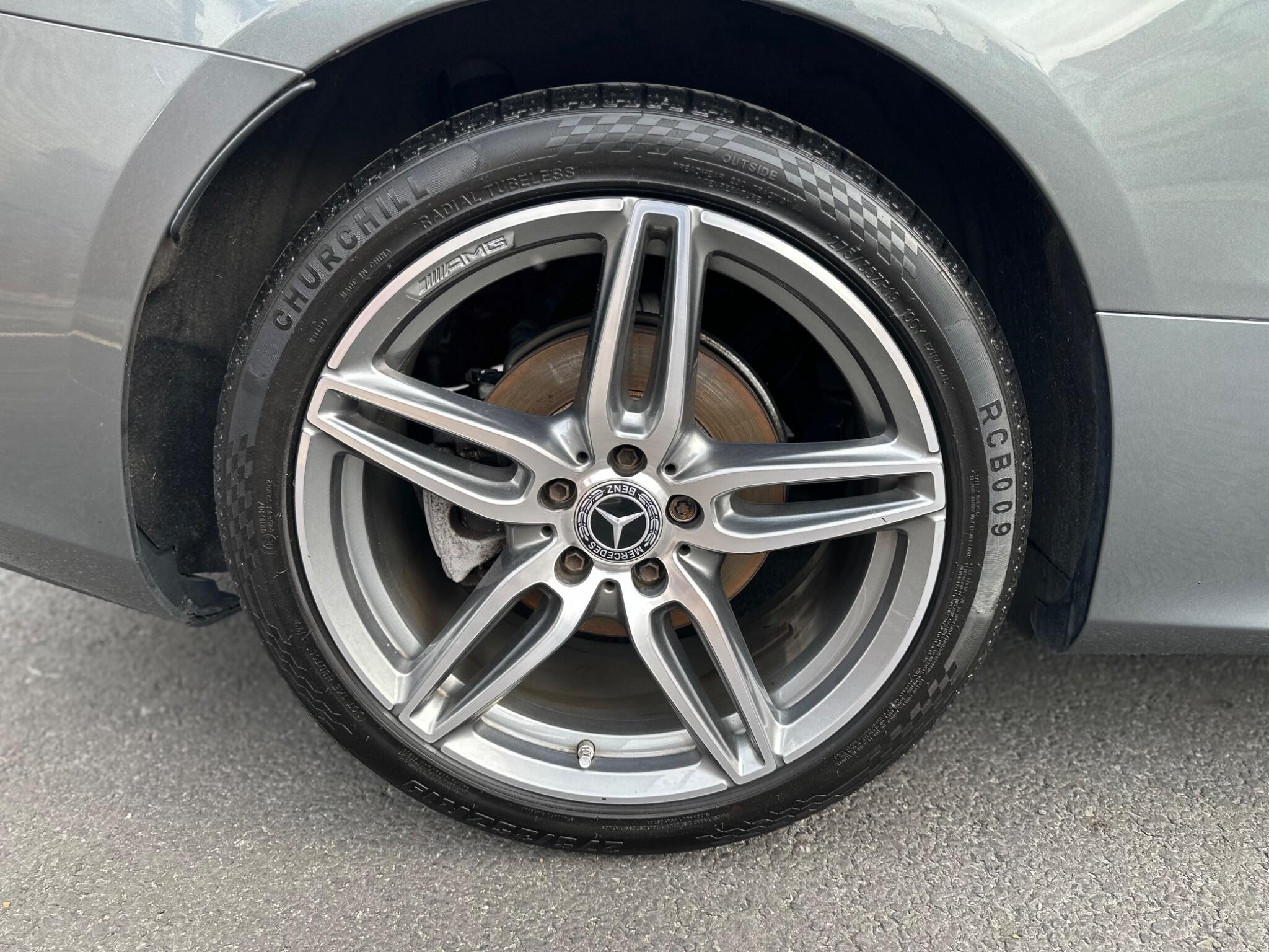 Mercedes-Benz E-Class view 20