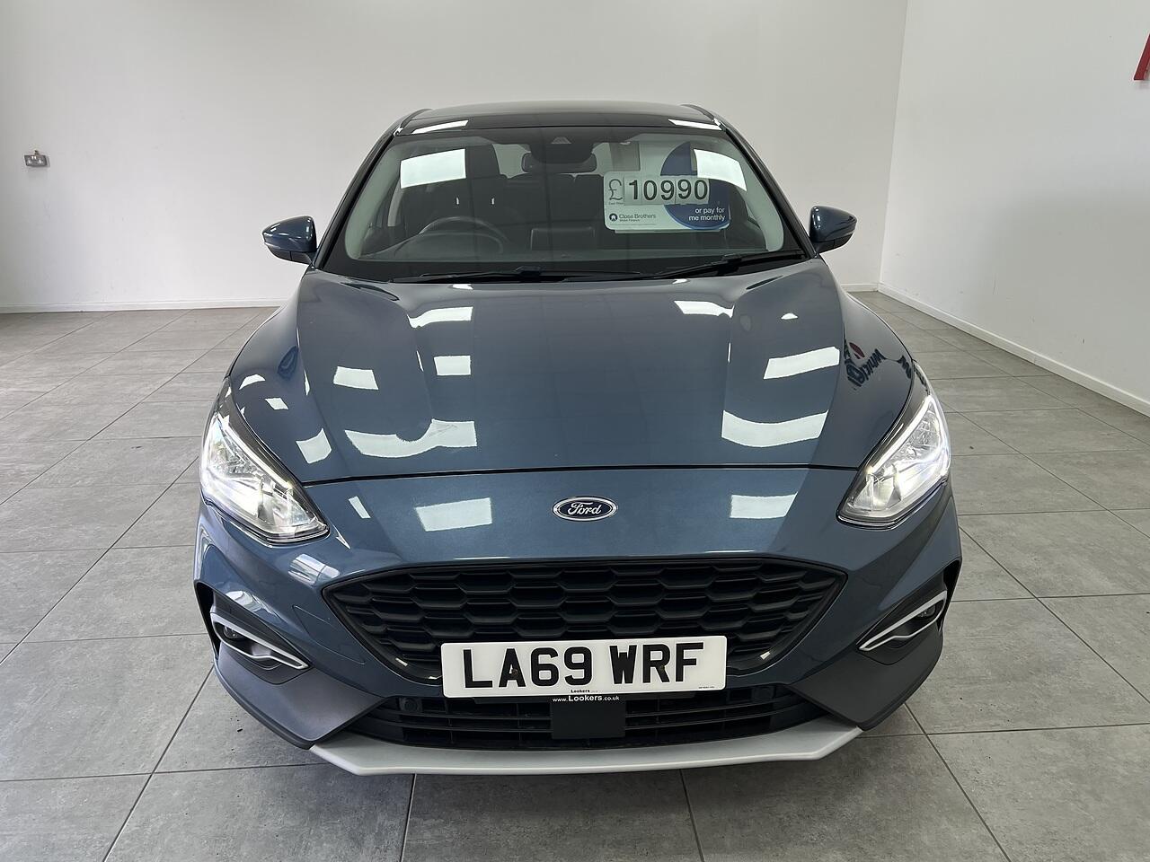 Ford Focus view 7