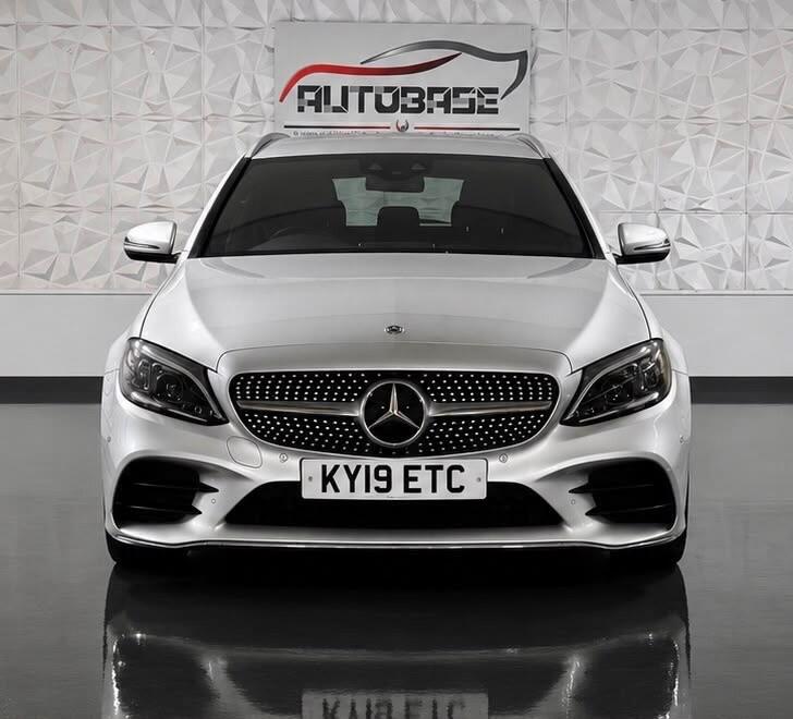 Mercedes-Benz C Class view 2