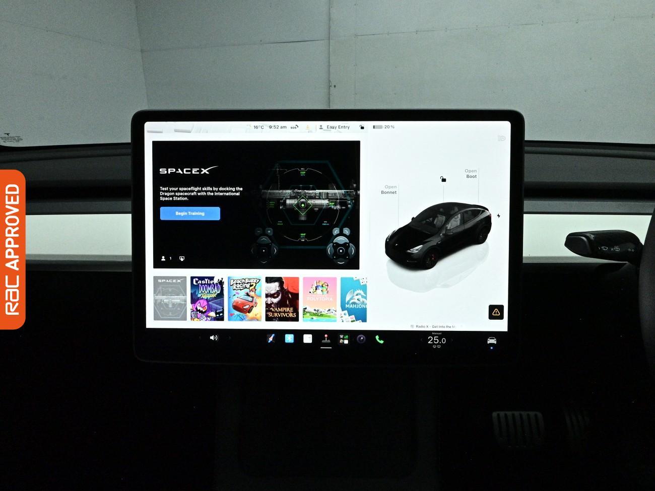 Tesla Model Y view 16