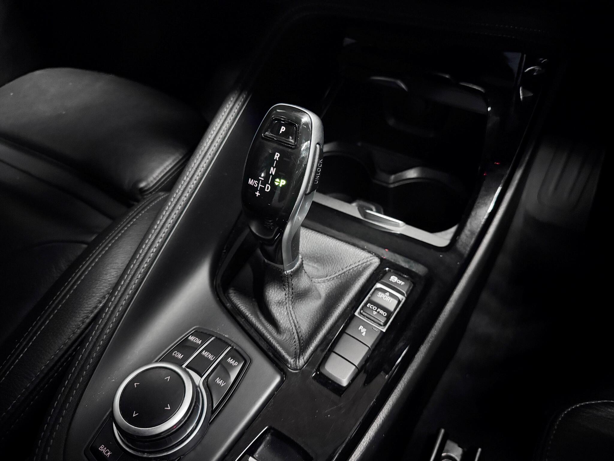 BMW X2 view 36