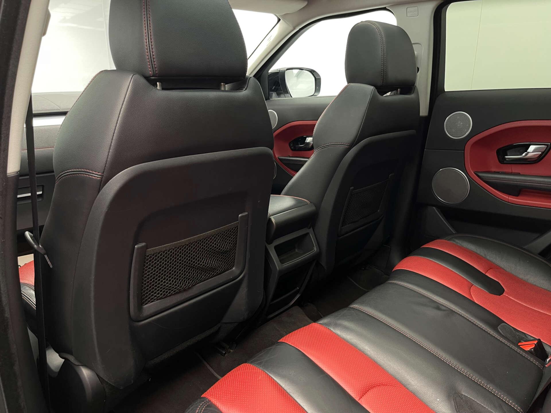 Land Rover Range Rover Evoque view 41