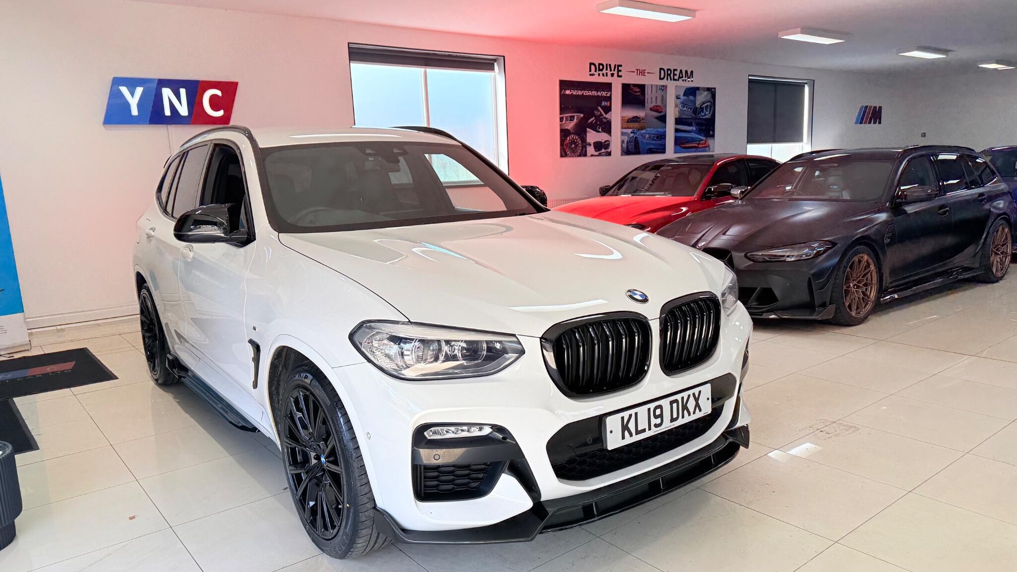 BMW X3 view 40