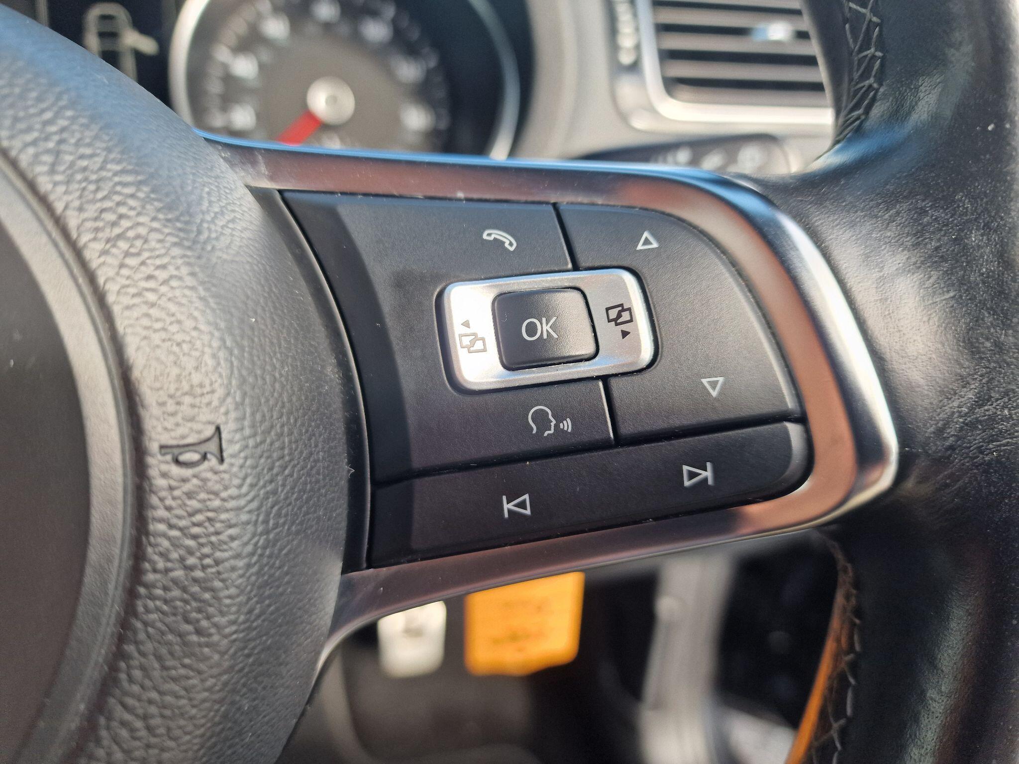 Volkswagen Polo view 33