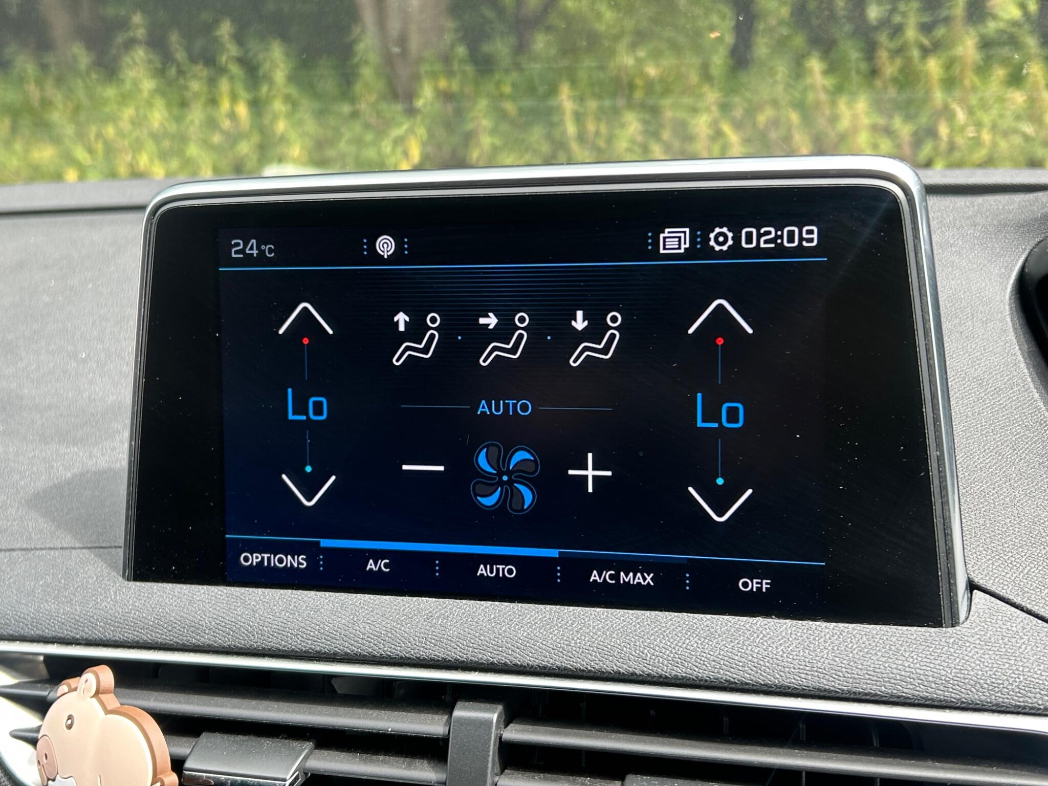 Peugeot 5008 view 43