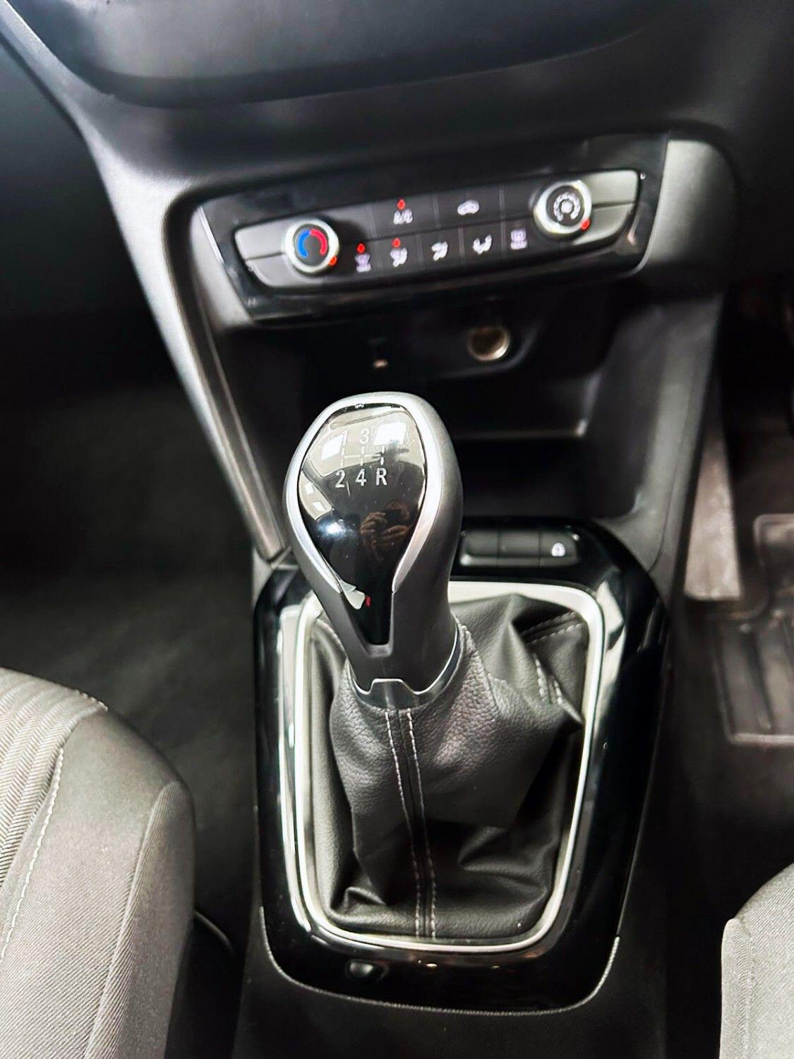 Vauxhall Corsa view 17